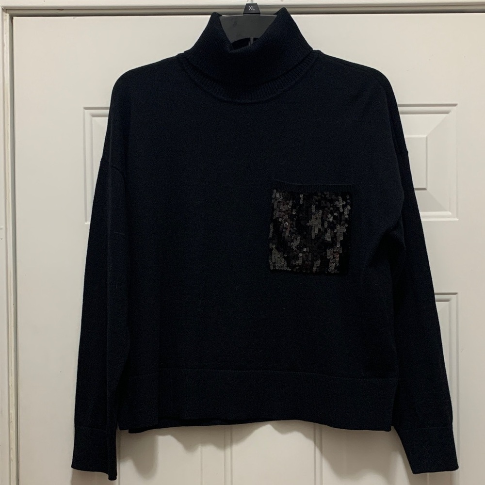 3/$15 DKNY Black Knit Sweater with Sequins on Breast Pocket Size Medium